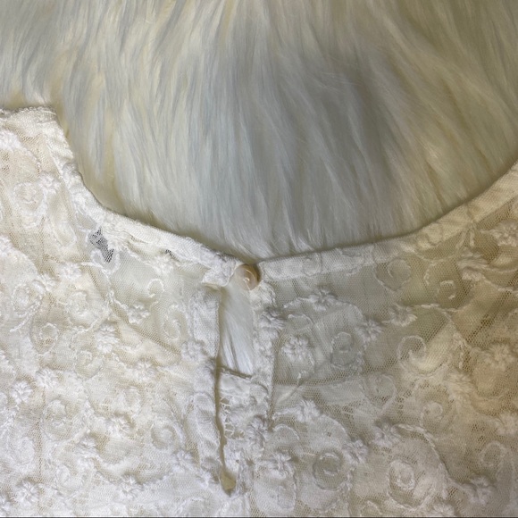 Forever 21 Women’s top blouse lace size medium - Picture 8 of 8